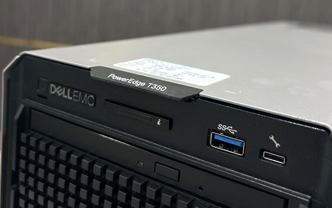 Máy Chủ Dell PowerEdge T350 - 8x3.5" HP/Perc (E-2324G/16GB/450W)