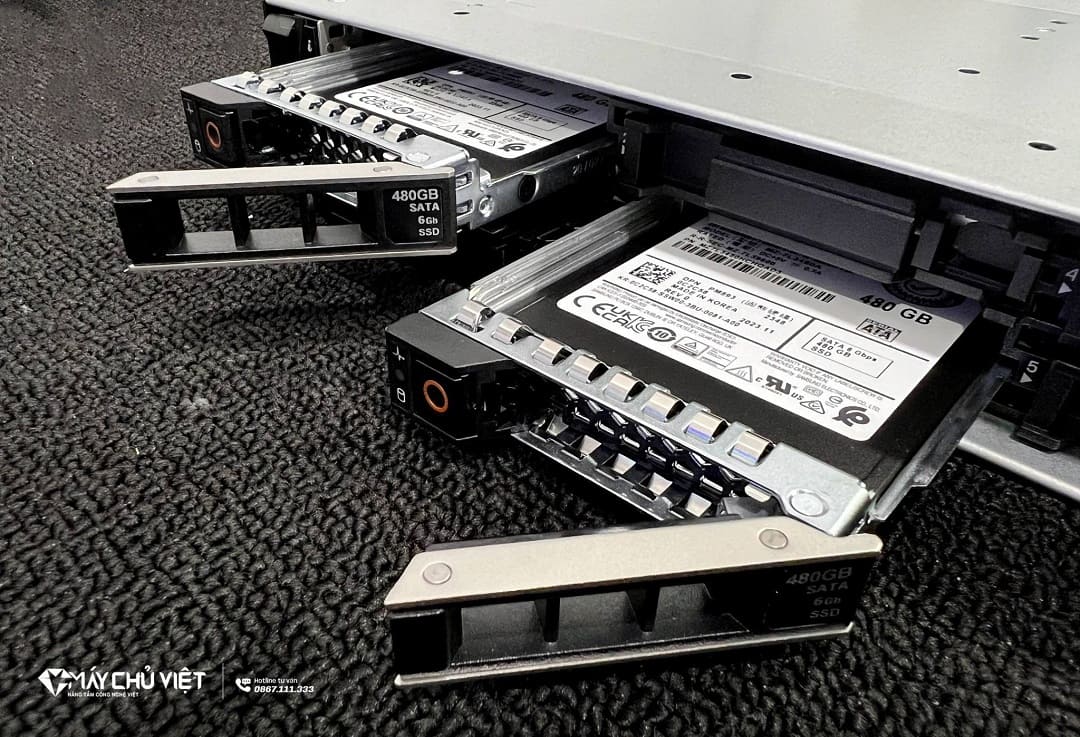 Máy Chủ Dell PowerEdge R650 - 8x2.5"
