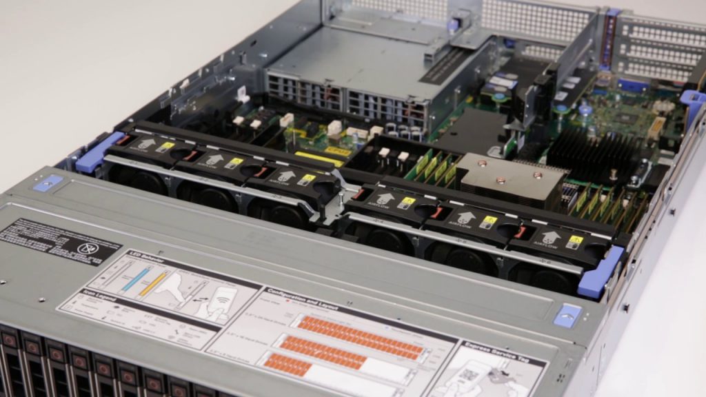 Tại sao nên chọn máy chủ Dell EMC PowerEdge R740XD?