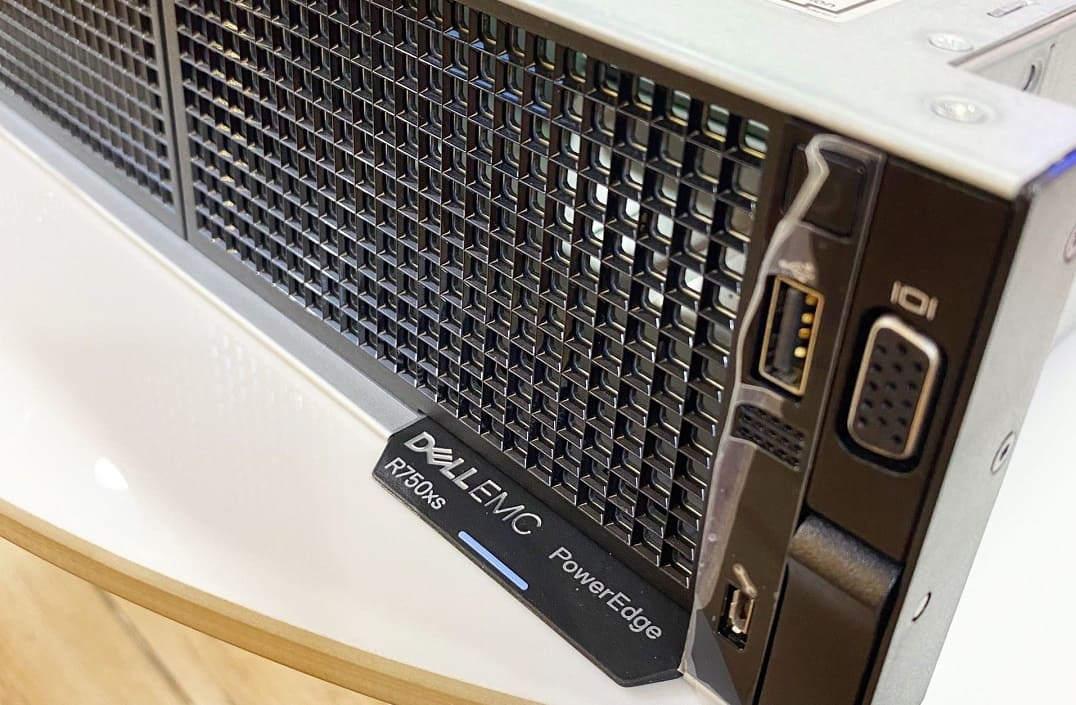 Máy Chủ Dell PowerEdge R750 - 24x2.5"