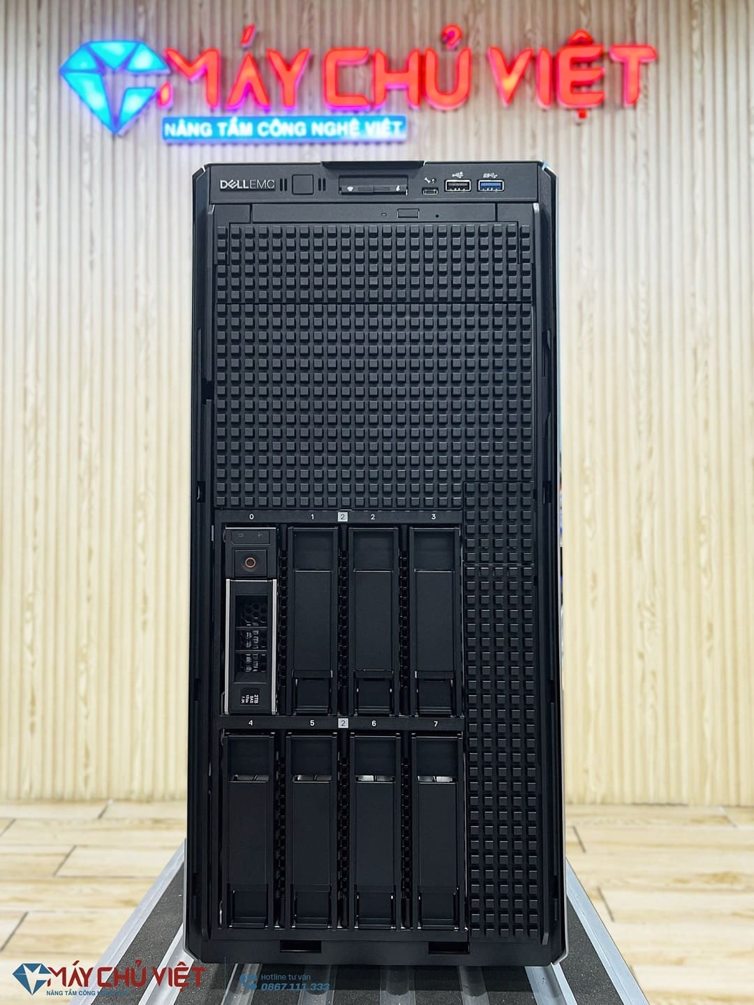 Máy Chủ Dell PowerEdge T550 - 8x3.5" (1400W PSU)
