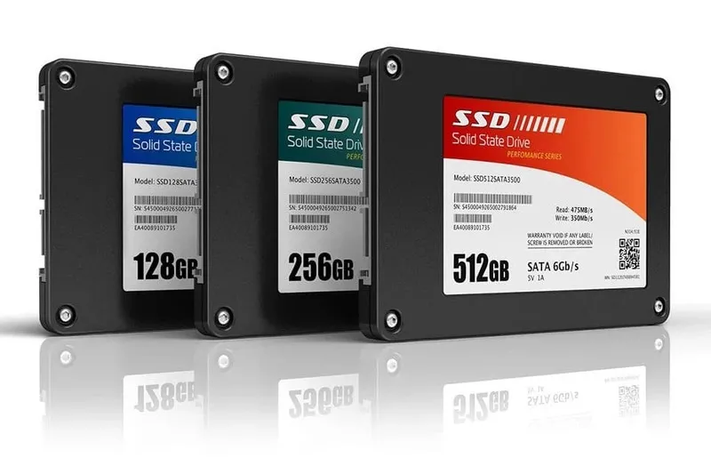 SSD server Samsung và ổ cứng SSD thường có gì khác nhau?